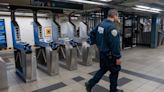 NYPD despliega cientos de policías al sistema de metro para frenar la evasión de tarifas