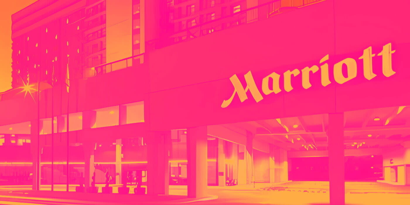 Marriott Vacations (NYSE:VAC) Exceeds Q1 Expectations