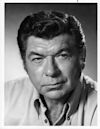 Claude Akins