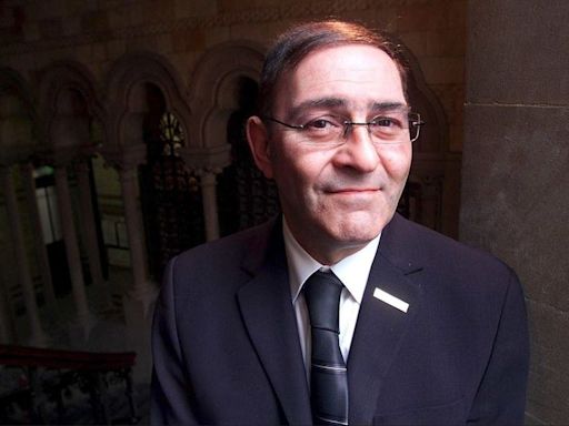 He went from son of raincoat salesman to being 'world renowned': Remembering Sir Howard Bernstein