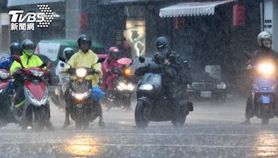 鋒面更猛了！全台「一片火黃」暴雨橫掃 連3天下雨