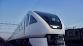 日本賞楓新玩法，搭乘東武鐵道最新型特急「SPACIA X」享受優質乘車體驗！