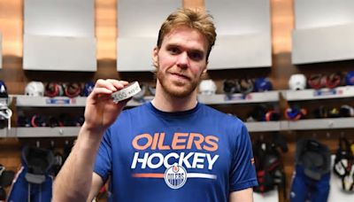 McDavid es el cuarto jugador en la NHL en llegar a 100 asistencias