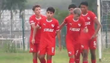 Benjamín, hijo del ‘Kun’ Agüero convirtió su primer gol en las Inferiores de Independiente