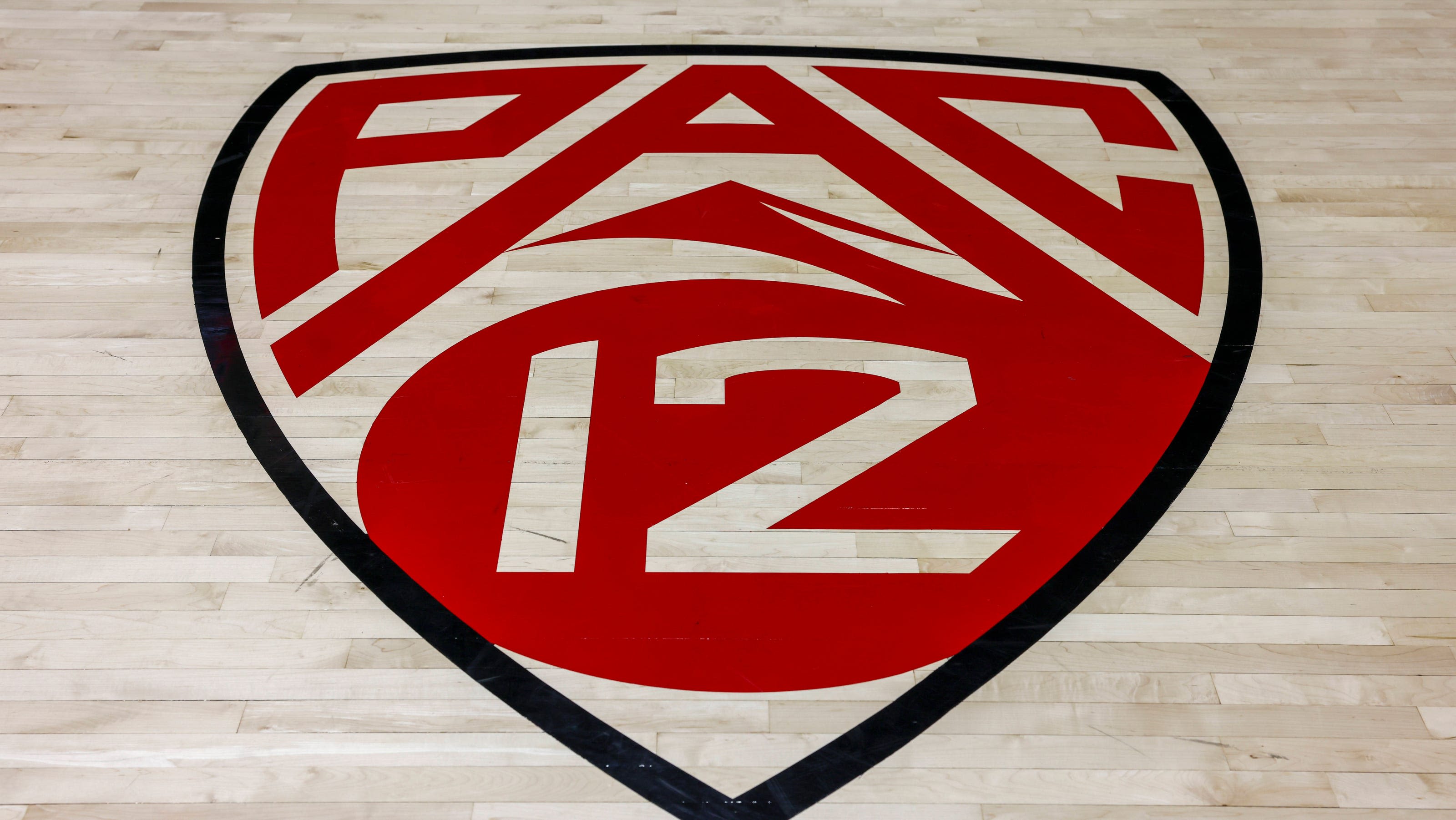 Pac-12 Conference sends message during two-team media event: We're not dead