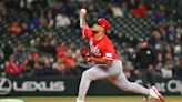 Cincinnati Reds starter Frankie Montas struggles as Reds drop opener to Seattle Mariners