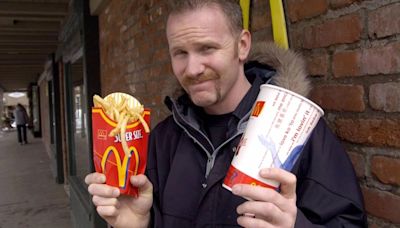 11kg a mais, depressão e disfunção hepática: o que aconteceu com Morgan Spurlock após 30 dias comendo McDonald's