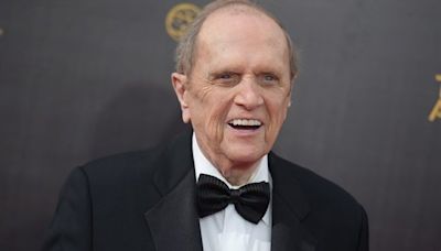 Bob Newhart, beloved deadpan comedy icon, dies at 94 - National | Globalnews.ca