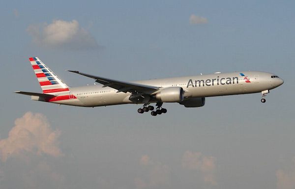 American Airlines apologizes after Charlotte flight to San Francisco diverted Saturday