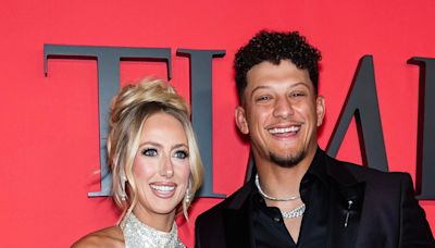 Pregnant Brittany Mahomes Trolls Patrick Mahomes Over Wardrobe Mishap - E! Online