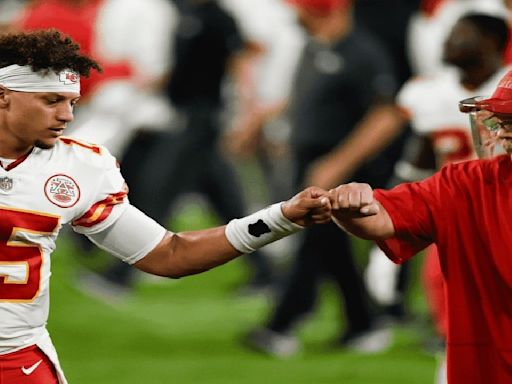 Andy Reid Clarifies He ‘Never Asked’ Alex Smith to Mentor Patrick Mahomes