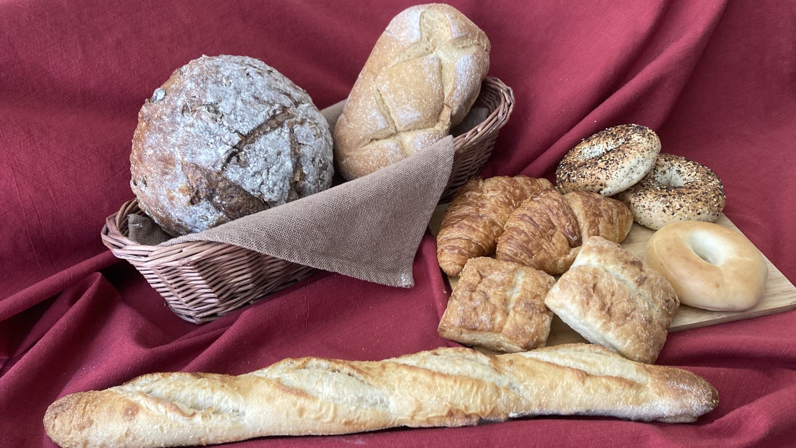 The 7 Best Breads At The Costco Bakery, Ranked