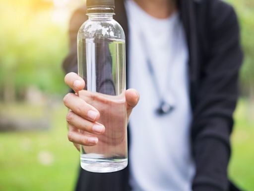 Qué es el agua solarizada y para qué sirve