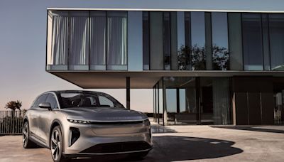 Lucid Motors slashes 400 jobs ahead of crucial SUV launch