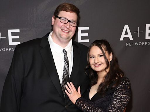 Gypsy-Rose Blanchard's Estranged Husband Slams Her New Boyfriend & Says He Misses Her