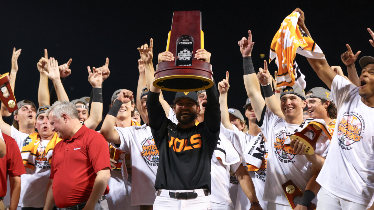 Tennessee wins Men's College World Series: Volunteers hold off Texas A&M for first NCAA baseball title