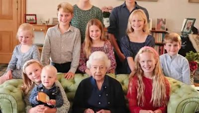 Otra más, foto de Isabel II con sus nietos tomada también fue alterada