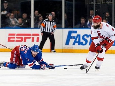 Hurricanes shut down on power play again, fall into 0-2 series hole against Rangers