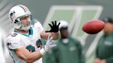 Dolphins WR coach takes a shot at NFL on social media