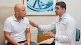 Los pacientes se benefician de los avances de la Clínica de la Familia Abbhi para el Tratamiento de Cáncer de Vejiga de Miami Cancer Institute