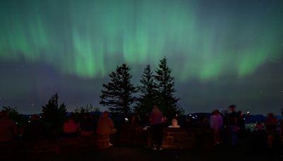 Americans can see Northern Lights aurora tonight - maps show best spots