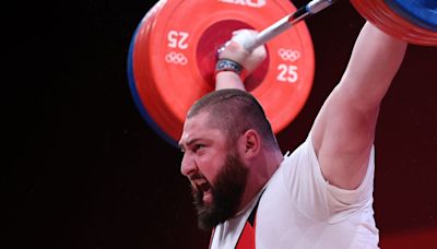 The World’s Strongest Man Weighs 400 Pounds, Nearly Died and Still Hasn’t Lost in a Decade