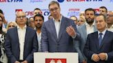 El presidente de Serbia reclama una victoria "pura y convincente" en las elecciones municipales