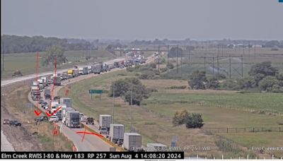 Crash closes I-80 from Lexington to Kearney