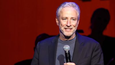 Jon Stewart Adds Comedy Central Podcast to ‘Daily Show’ Duties