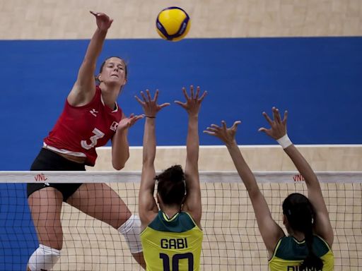 Host Brazil bounces Canada in Volleyball Nations League opener