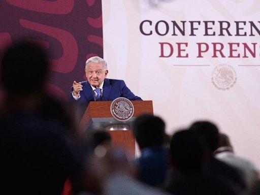 AMLO: Tenemos profesionales en seguridad pública, no solo marinos y militares | El Universal