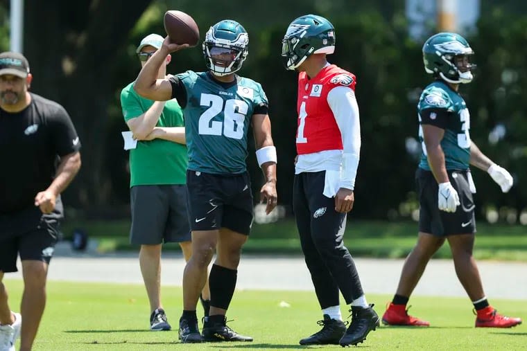 Eagles practice observations: WR depth concerns; first look at rookie CBs Quinyon Mitchell and Cooper DeJean