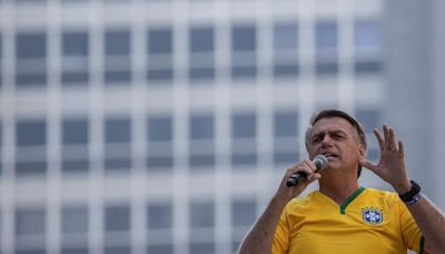 Jair Bolsonaro podría enfrentar cargos en Brasil por venta de joyas saudíes