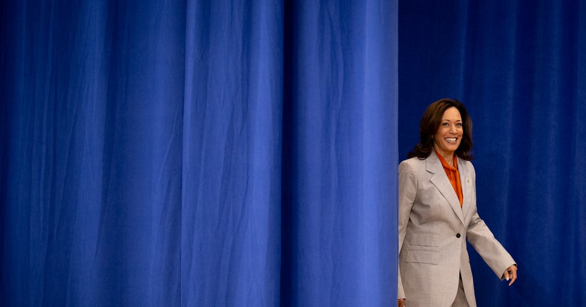 Democrats Are Already Plotting Running Mates for Kamala Harris