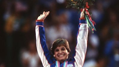 Mary Lou Retton Tears Up Over Inspirational Messages From Her 1984 Olympic Teammates - E! Online