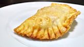 Cómo hacer empanadillas de atún en la freidora de aire