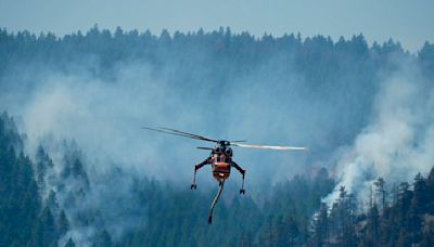 Incendios en Colorado: docenas de casas destruidas y miles de evacuados