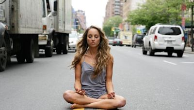 Learn To Meditate By The End Of This Post