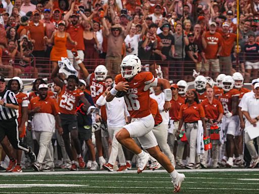 Cooper Manning jokes Texas football QB Arch Manning gets his speed from mother