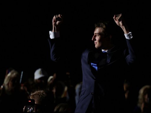 Barron waves and pumps his fist as Trump introduces youngest son to 2024 campaign: ‘Welcome to the scene’