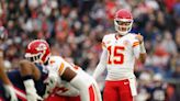 Why Chiefs’ Patrick Mahomes was the ultimate decoy on razzle-dazzle play vs. Patriots