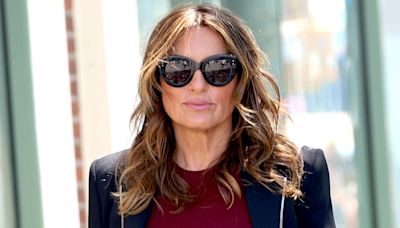 Mariska Hargitay Returns to the 'Law and Order' Set in N.Y.C., Plus Jennifer Lopez, Lisa Ann Walter and More