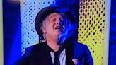Pete Doherty sings ‘Dirty Old Town’ in Ukrainian in rare TV appearance