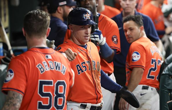 Houston Astros Superstar Compliments Surging Pitching Staff