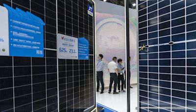 China’s Solar Sector Unlikely to Recover Soon as Glut Persists