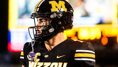 NFL undrafted free agent tracker: Who will sign Cody Schrader, other Missouri football standouts?