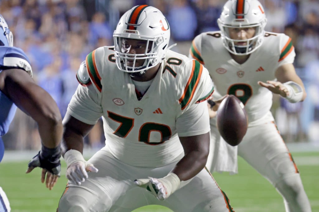 Hurricanes offensive lineman Javion Cohen reportedly signing with Cleveland Browns