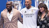 Real Madrid | ¡El padre de Mbappé compró más de 100 camisetas con el dorsal de su hijo!