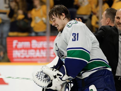 Vancouver Goes Crazy After Arturs Silovs Pulls Off Miracle