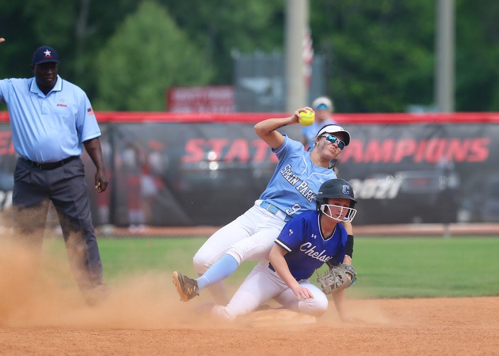 Spain Park headed to regionals after 2 wins in area tournament - Shelby County Reporter